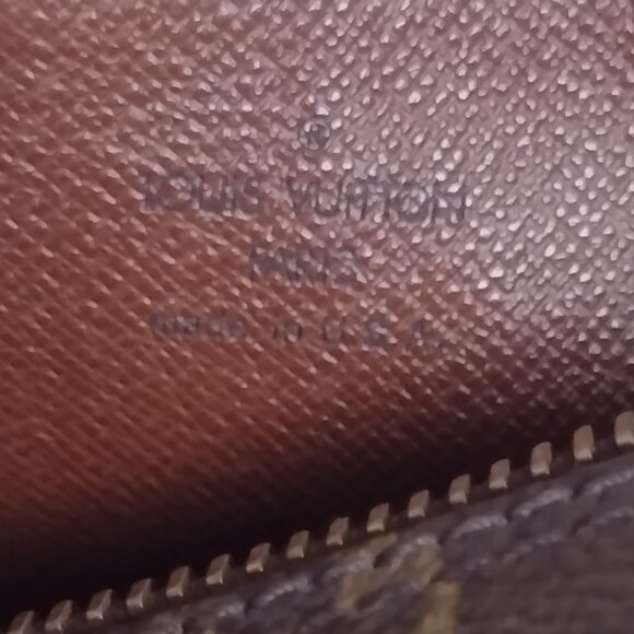 💎 Louis Vuitton Papillon Monogram 28💎 - Picture 2 of 14